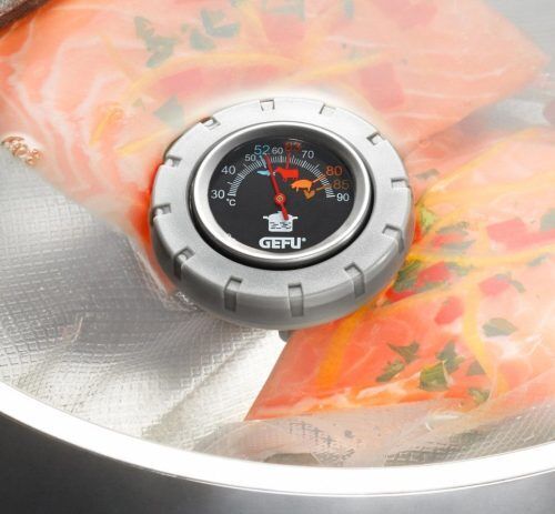 <br /><hr><br /><li>Плаващ термометър за готвене по технология „sous vide“; </li><li>Маркери за риба, телешко, свинско и пилешко месо; </li><li>Кратко време на измерване: приблизително 10-15 секунди; </li><li>Диапазон на измерване: от +30 до + 90°C / 86-194°F; </li><li>Интервали на измерване: 1°C / 34°F; </li><li>Точност на измерване: 58-85°C + 1.5°C / 136-185°F + 35°F</li>