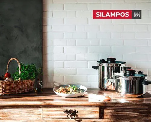 <p><span style="font-size: medium;"><strong>SILAMPOS Тенджера под налягане STARTWIST - 6л<br /></strong></span><strong>• Диаметър:</strong> Ø 24см<br />• <strong>Дълбочина: </strong>14,5см<br /><strong>• Вместимост:</strong> 6 литра<br />•<strong> 2 нива на налягане</strong><br /><strong>• Материал</strong>: Неръждаема стомана - 18/10<br />• <strong>Подходяща за съдомиялна машина</strong><br /><strong>• Производител:</strong> Silampos / Португалия<br /><strong>• Подходяща за </strong>:</p>
<p><img src="{{media url="/file_9.jpg"}}" alt="" width="300" /><br /><strong><br /><br /></strong></p>
<p><strong>Ръководство за потребителя ( <span style="color: #ff0000;">Виж. ПРИКАЧЕНИ ФАЙЛОВЕ</span> )</strong></p><br />Марка: SILAMPOS <br />Модел: 64A122-018706-100<br />Доставка: 2-4 работни дни<br />Гаранция: 2 години