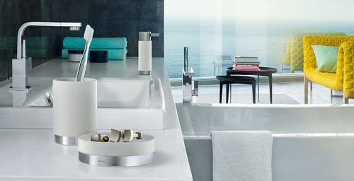 <br /><hr><br />BLOMUS Четка за тоалетна ARA се предлага в следните цветове: бял, антрацит, сив и кафяв.