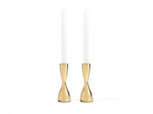 <br /><hr><br /><p>Комплект от 2 красиво оформени свещника с покритие в цвят злато.</p>