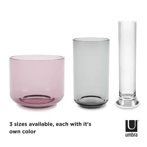 <br /><hr><br /><p>Заедно или поотделно, вазите Layla от UMBRA ще създадат красива декорация на Вашия дом или офис. С три различни размера и цвята, всяка ваза се отличава с меки тонове на цвета, докато най-високата прозрачна ваза има детайл с оребрена текстура.</p><p><object width="620" height="350" data="https://www.youtube.com/v/1AlM8iQfh5k" type="application/x-shockwave-flash"><param name="src" value="https://www.youtube.com/v/1AlM8iQfh5k" /></object></p>