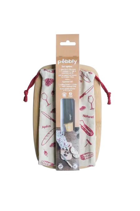 <p><strong>PEBBLY Комплект за колбаси - дъска, нож и торбичка за съхранение</strong><br /><strong>• Материали:</strong><span> бамбук, стомана, лен</span><br /><strong>• Комплектът съдържа:<br /></strong><span> - Нож за колбаси - 21 см.</span><br /><span> - Дъска за рязане - 23 х 15 х 2 см.<br /></span><strong><strong><strong> - </strong></strong></strong>Ленена торба - 28 х 12 см.<strong><strong><strong><br />• Ножът и дъската не са подходящи за съдомиялна машина</strong></strong><br /></strong><strong>Производител: PEBBLY / Франция</strong></p><br />Марка: PEBBLY <br />Модел: PEBBLY NBA200<br />Доставка: 2-4 работни дни<br />Гаранция: 2 години