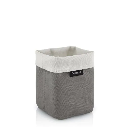 <p><span style="font-size: small;"><strong>BLOMUS Двулицев текстилен панер за съхранение ARA - S размер<br /></strong></span> • <strong>Височина</strong>: 12 см<br /> • <strong>Размери:</strong> 9 х 9 см<br />• <strong>Цвят: </strong>пясъчно и кафяво<br /> •<strong> Материал:</strong> синтетичен плат (Третон)<br /> • <strong>Производител: </strong>BLOMUS, Германия <br /><br /></p><br />Марка: BLOMUS <br />Модел: BLOMUS 68896<br />Доставка: 2-4 работни дни<br />Гаранция: 2 години