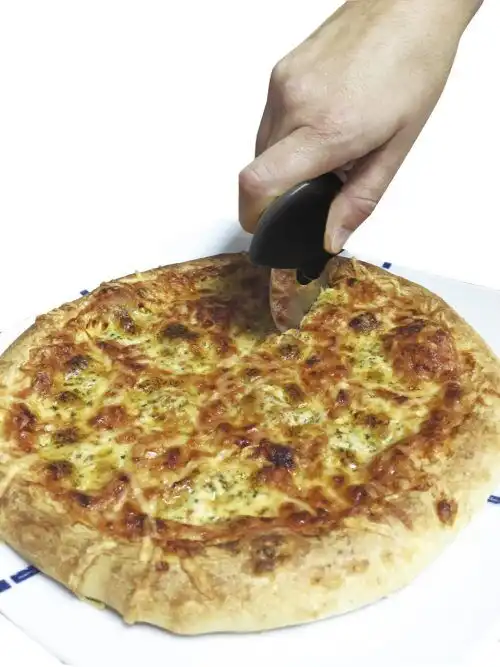 Nerthus Нож за пица
