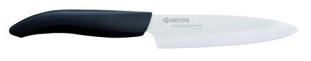 <p><strong>Комплект от три броя керамични ножове:</strong></p>
<p>• Нож за белене Kyocera FK-075WH-BK<br />• Универсален нож Kyocera FK-110WH-BK<br />• Универсален нож Kyocera FK-140WH-BK</p>
<p style="display: inline !important;"><strong>Нож с керамично острие Kyocera FK-075:<br /></strong>* Подходящ за белене и нарязване на зеленчуци<br />* Дължина на острието: 7,5 см<br />* Цвят на острието: бял<br />* Цвят на дръжката: черен<br /><strong>Нож с керамично острие Kyocera FK-110WH-BK:<br /></strong>* Дължина на острието: 11,0 см<br />* Цвят на острието: бял<br />* Цвят на дръжката: черен<br /><strong>Нож с керамично острие Kyocera FK-140WH-BK:<br /></strong>* Форма на острието: Santoku<br />* Дължина на острието: 14,0 см<br />* Цвят на острието: бял<br />* Цвят на дръжката: черен</p>
<p><span style="font-size: small;"><strong>Производител: KYOCERA / Япония<br /><span style="color: #ff0000;">ВНИМАНИЕ!</span><br /><span style="color: #ff0000;">Пазете от деца!</span></strong></span></p><br />Марка: KYOCERA <br />Модел: Kyocera FK-3PC-BK<br />Доставка: 2-4 работни дни<br />Гаранция: 2 години