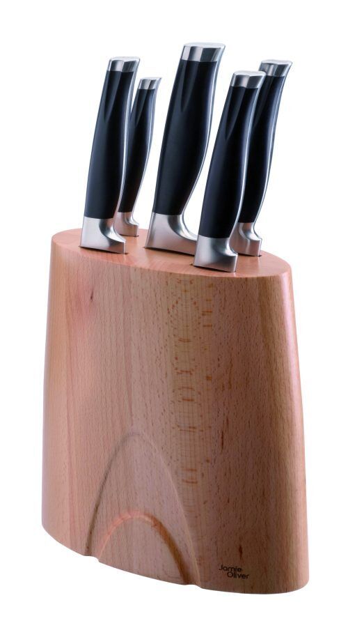 <p><strong>JAMIE OLIVER Комплект от 5 броя ножове в блок от бук</strong><br />• <strong>В комплекта:</strong> <br />– Универсален нож с дължина на острието: 14 см<br />– Нож за плодове и зеленчуци с дължина на острието: 10 см<br />– Карвинг нож с дължина на острието: 18,5 см<br />– Нож на майстора с дължина на острието: 17,5 см<br />– Нож за хляб с дължина на острието: 20,5 см<br />• <strong>Дървен блок от бук</strong><br />• <strong>Материал:</strong> висококачествена неръждаема стомана<br />• <strong>Ергономични дръжки<br />• Размер с опаковката: </strong>21,5 х 15 х 37,5 см<br />• <strong>Тегло с опаковката:</strong> 3,039 кг<br />• <strong>Ножовете могат да се мият в съдомиялна машина</strong><br /><strong>Производител: DKB Hausehold / Англия</strong></p><br />Марка: JAMIE OLIVER <br />Модел: JB 7800<br />Доставка: 2-4 работни дни<br />Гаранция: 2 години