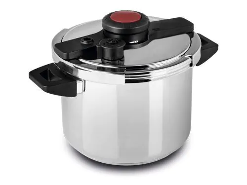 <p><span style="font-size: medium;"><strong>SILAMPOS Тенджера под налягане STARTWIST - 6л<br /></strong></span><strong>• Диаметър:</strong> Ø 24см<br />• <strong>Дълбочина: </strong>14,5см<br /><strong>• Вместимост:</strong> 6 литра<br />•<strong> 2 нива на налягане</strong><br /><strong>• Материал</strong>: Неръждаема стомана - 18/10<br />• <strong>Подходяща за съдомиялна машина</strong><br /><strong>• Производител:</strong> Silampos / Португалия<br /><strong>• Подходяща за </strong>:</p>
<p><img src="{{media url="/file_9.jpg"}}" alt="" width="300" /><br /><strong><br /><br /></strong></p>
<p><strong>Ръководство за потребителя ( <span style="color: #ff0000;">Виж. ПРИКАЧЕНИ ФАЙЛОВЕ</span> )</strong></p><br />Марка: SILAMPOS <br />Модел: 64A122-018706-100<br />Доставка: 2-4 работни дни<br />Гаранция: 2 години