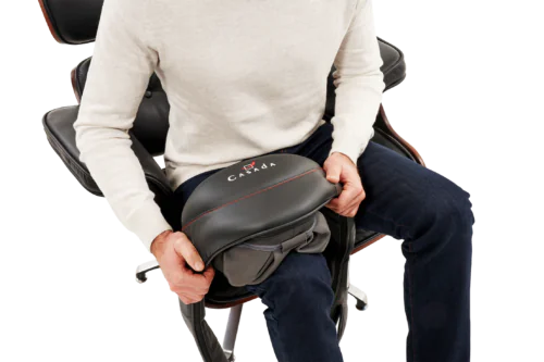 <p><span style="font-size: medium;"><strong>CASADA Масажор “Neck2GO“<br /></strong></span><strong>Технически данни:<br /></strong><strong>• Автоматична програма: </strong>10 минути<br /><strong>• Брой автоматични програми:</strong> 3 бр<br /><strong>• Регулиране на скоростта:</strong> 2 нива<br /><strong>• Избор на посоката на въртене на масажните глави<br /></strong><strong>• Контролен панел<br /></strong><strong>• Акумулаторна батерия<br /></strong><strong>• Захранване:<br /></strong>  - Входящо: АС 100 - 240V, 50/60 Hz<br />  - Изходящо: DC 12,8 V, 1800 mA<br /><strong>• Мощност:</strong> 23 W<br /><strong>• Размери: </strong>58 x 40 х 20 см<br /><strong>• Тегло:</strong> 2,05 кг<br /><strong>Производител: CASADA / Германия</strong></p>
<p><strong>Сертификати:</strong></p>
<p><img src="https://www.vip-giftshop.com/media//alphasonic_image16.jpg" alt="" width="150" /></p>
<p> </p>
<p style="font-weight: bold;"><strong><span style="font-size: medium;"> </span></strong></p><br />Марка: CASADA <br />Модел: CMK - 113<br />Доставка: 2-4 работни дни<br />Гаранция: 2 години