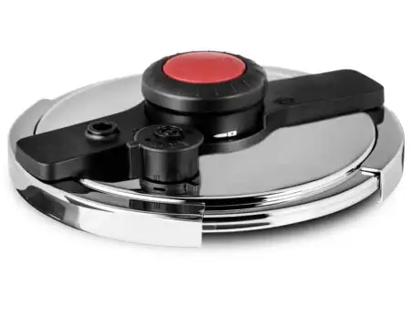 <p><span style="font-size: medium;"><strong>SILAMPOS Тенджера под налягане STARTWIST - 6л<br /></strong></span><strong>• Диаметър:</strong> Ø 24см<br />• <strong>Дълбочина: </strong>14,5см<br /><strong>• Вместимост:</strong> 6 литра<br />•<strong> 2 нива на налягане</strong><br /><strong>• Материал</strong>: Неръждаема стомана - 18/10<br />• <strong>Подходяща за съдомиялна машина</strong><br /><strong>• Производител:</strong> Silampos / Португалия<br /><strong>• Подходяща за </strong>:</p>
<p><img src="{{media url="/file_9.jpg"}}" alt="" width="300" /><br /><strong><br /><br /></strong></p>
<p><strong>Ръководство за потребителя ( <span style="color: #ff0000;">Виж. ПРИКАЧЕНИ ФАЙЛОВЕ</span> )</strong></p><br />Марка: SILAMPOS <br />Модел: 64A122-018706-100<br />Доставка: 2-4 работни дни<br />Гаранция: 2 години