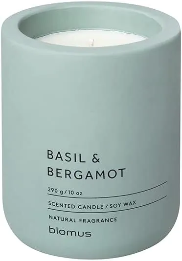 BLOMUS Ароматна свещ FRAGA размер L - аромат Basil & Bergamot - цвят Pine Gray