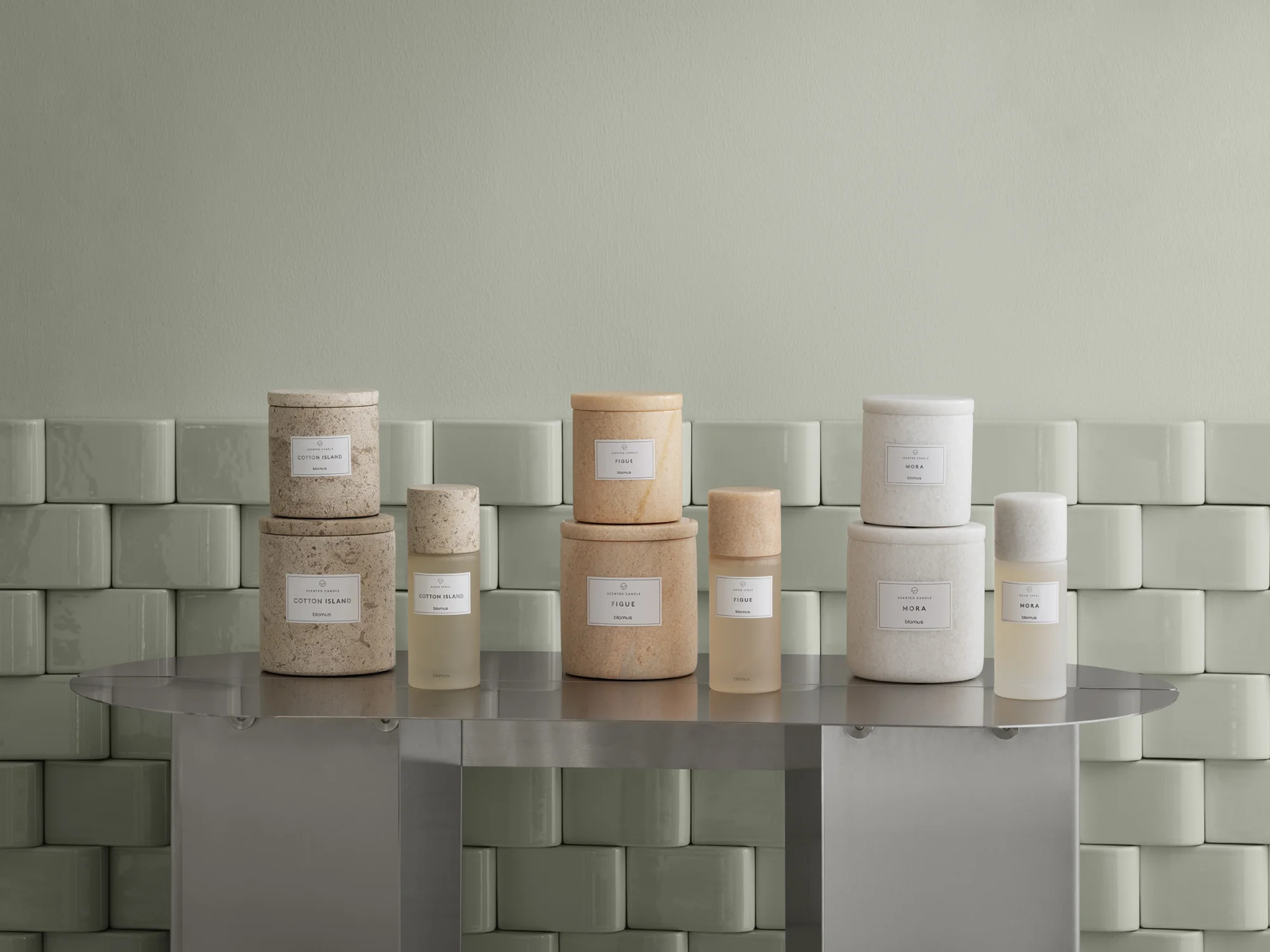 BLOMUS Ароматна свещ FRABLI размер L – цвят Indian Tan – аромат Figue