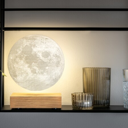 <p><strong>GINGKO Левитираща смарт лампа “MOON“ - цвят бял ясен</strong><br /><strong>• Семпъл и елегантен дизайн</strong><br /><strong>• Захранване: 12V - 1A AC/DC адаптор (включен)</strong><strong><br /></strong><strong>• Размери на основата: </strong><span>12</span><span> х 12 х 3 см.<br /></span><strong>• Диаметър на луната:</strong> Ø <span>14 см.</span><br /><strong>• Материал:</strong><span> бял ясен, PLA 3D принтирана луна<br /></span><strong>• Тегло:</strong><span> 0,800 кг.</span><br /><strong>• Тегло с опаковка:</strong><span> 0,186 кг.</span><br /><strong>• Цветна температура: <br /></strong><span> - топла жълта светлина -  2700К<br /></span><span> - топла бяла светлина - 3500К<br /> - бяла светлина - 5000К<br /><strong>• Мощност на крушката: </strong>1,5 W LED<br /><strong>• Благодарение на вградения магнит, луната се носи и бавно се върти в пространството над стойката, създавайки зашеметяващ визуален ефект<br /><span>• Дървото, хартията, каучукът или коркът, използвани за създаването на този продукт, са сертифицирани от Съвета за управление на горите (FSC) -  организация с нестопанска цел, посветена на популяризирането на екологично и устойчиво горско стопанство</span></strong><br /></span><strong>• Опаковано в красива подаръчна кутия<br /></strong><strong>Производител: GINGKO DESIGN/ Англия</strong></p><br />Марка: Gingko Design <br />Модел: Gingko G019AH<br />Доставка: 2-4 работни дни<br />Гаранция: 2 години