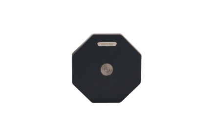 <p><strong>GINGKO Сгъваема смарт лампа “Twist Hexagon“ - черна</strong><br /><strong>• Захранване: </strong><span>литиево-йонна батерия - 3,7 V; 700 mAh</span><br /><strong>• Включен кабел за зареждане<br />• Функция включване/изключване и регулиране на яркостта на светлината</strong><br /><span><strong>• Живот на батерията: </strong>5-6 часа<br /></span><strong>• Време за зареждане:</strong><span> 1-2 часа</span><br /><strong>• Размери сгъната: </strong><span>12 х 12 х 2 см.<br /><strong>• Височина разгъната:</strong> до 18 см.</span><br /><strong>• Материал:</strong><span> ABS, хартия Tyvek (водоустойчива и здрава)</span><br /><strong>• Тегло:</strong><span> 0,120 кг.</span><br /><strong>• Тегло с опаковка:</strong><span> 0,150 кг.</span><br /><strong>• Напълно преносима</strong><br /><strong>• Цветна температура: </strong>3000К<span><br /><strong>• Светлинен поток:</strong> 100 lm<br /><strong>Производител: GINGKO DESIGN/ Англия</strong></span><br /><br /></p><br />Марка: Gingko Design <br />Модел: Gingko G036BK<br />Доставка: 2-4 работни дни<br />Гаранция: 2 години