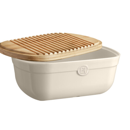 <p><span style="color: #000000;"><strong>EMILE HENRY Керамична кутия за хляб с дъска за рязане "BREAD BOX" </strong></span><br /><span style="color: #000000;">• </span><strong><span style="color: #000000;">Материал на основата:</span>  <span style="color: #ff0000;">HR® Ceramic (High Resistance) <span style="color: #000000;">/ </span></span></strong><span style="color: #ff0000;"><span style="color: #000000;">Високо устойчива керамика</span></span><strong><span style="color: #ff0000;"><br /><span style="color: #000000;">• Без съдържание на олово, кадмий и никел</span><br /><span style="color: #000000;">• Външен размер вкл.дръжките: </span></span></strong><span style="color: #ff0000;"><span style="color: #000000;">35,5 х 24,5 х 15,8 см</span></span><span style="color: #ff0000;"><br /><strong><span style="color: #000000;">• Вътрешен размер: </span></strong><span style="color: #000000;">32,5 х 22 х 12,5 см<br /></span></span><span style="color: #ff0000;"><span style="color: #000000;">• <strong>Вместимост:</strong> 6,5 литра</span><br /><span style="color: #000000;"><strong>• Тегло: </strong>3,9 кг</span><br /><span style="color: #000000;">•<strong> Размери на опаковката:</strong> 43,5 х 31,5 х 19 см (ДхШхВ)</span><br /><span style="color: #000000;">• <strong>Тегло с опаковката:</strong> 4,4 кг</span><br /><span style="color: #000000;">• <strong>Цвят: </strong>екрю</span><br /><span style="color: #000000;">• <strong>Основата е подходяща за съдомиялна машина</strong><br />• <strong>Капакът </strong></span><strong>НЕ Е</strong><span style="color: #000000;"><strong> подходящ за съдомиялна машина</strong></span><br /><strong><span style="color: #000000;">Производител: EMILE HENRY / Франция</span></strong></span></p><br />Марка: Emile Henry <br />Модел: EH 8750-02<br />Доставка: 2-4 работни дни<br />Гаранция: 2 години