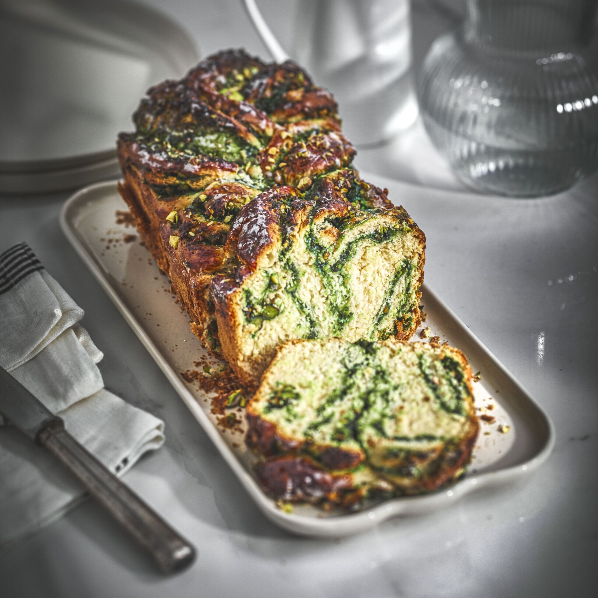 EMILE HENRY Керамична плато „MADELEINE SERVING PLATE“ – цвят екрю