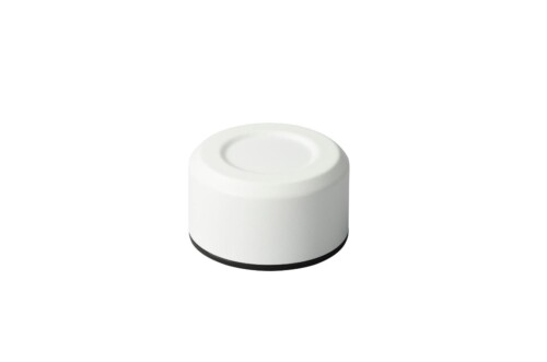 <p><strong>KYOCERA Двустенен термос с вакуумна изолация “Slim“ - 180 мл. - бял</strong><br /><strong>• Материал:</strong><span> неръждаема стомана, керамика</span><br /><strong>• Размери: </strong><span>Ø 5 x 15,5 см.<br /><strong>• Тегло:</strong> 0,140 кг. <br /><strong>• Вместимост: </strong>180 мл.<br /><strong>• </strong></span><strong>Без PFAS (PTFE, PFOA) и BPA</strong><br /><strong>• Цвят:</strong><span> бял</span><br /><strong>• Не е подходяща за съдомиялна машина<br /></strong><strong>Производител: KYOCERA / Япония</strong></p><br />Марка: KYOCERA <br />Модел: Kyocera MB-06S-WH SLIM<br />Доставка: 2-4 работни дни<br />Гаранция: 2 години