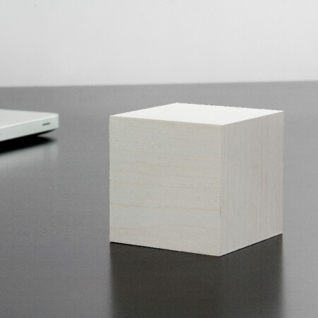 <p><strong>GINGKO Часовник/термометър “CUBE“ - бяло дърво с бели цифри</strong><br /><strong>• Показва последователно час, дата и температура</strong><br /><strong>• Настройка за активиране чрез звук или постоянно включен дисплей<br /></strong><strong>• Настройка на алармата с интелигентна функция за дрямка<br /></strong><strong>• Възможност за настройка на алармата за 5 или 7 дни<br /></strong><strong>• Автоматична димер функция:</strong><span> дисплеят ще се затъмни автоматично на 2/3 между 21,00 - 7,00 часа</span><br /><strong>• Избор на формат на часа:</strong><span> 12/24 часа</span><br /><strong>• Избор на формат на температурата:</strong><span> Целзий/Фаренхай<br /><strong>• Захранване:</strong> 5V - 500 mA (включен захранващ кабел)</span><br /><strong>• Захранване:</strong><span> 3хААА (не са включени в комплекта)<br /></span><strong>• Материал:</strong><span> дърво</span><br /><strong>• Цвят на часовника:</strong><span> бял<br /><strong>• Цвят на цифрите:</strong> бял</span><br /><strong>• Размери:</strong><span> 6,8 х 6,8 х 6,8 см. </span><br /><strong>• Тегло на продукта:</strong><span> 0,120 кг</span><br /><strong>• Тегло с опаковката:</strong><span> 0,150 кг. </span><br /><strong>Производител: GINGKO DESIGN/ Англия</strong></p><br />Марка: Gingko Design <br />Модел: Gingko GK08W13<br />Доставка: 2-4 работни дни<br />Гаранция: 2 години