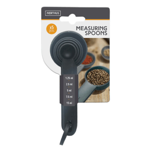 <p><strong>Nerthus Сет мерителни лъжички</strong><br /><strong>• Размери:</strong><span> <span>14,4 x 7,7 x 3,3 </span>см.</span><br /><strong>• Тегло:</strong><span> 0,030 гр.<br /><strong>• Материал:</strong> пластмаса<br /><strong>• BPA FREE<br />• В комплекта:</strong> 5 бр. мерителни лъжички - 1,25 мл, 2,5 мл, 5 мл, 7,5 мл и 15 мл</span><br /><strong>Производител: Vin Bouquet, Испания </strong></p><br />Марка: Vin Bouquet <br />Модел: VB FIH 1381<br />Доставка: 2-4 работни дни<br />Гаранция: 2 години