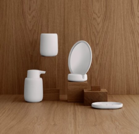 <p><strong>BLOMUS Сапунерка “SONO“ - цвят светло сив (Micro Chip)</strong><br /><span>• </span><strong>Размер: </strong><span>13 х 10 х 1 см (ДхШхВ)</span><br /><span>• </span><strong>Материал: </strong><span>керамика</span><br /><span>•</span><strong> Цвят: </strong><span>светло сив (Micro Chip) </span><br /><strong>Производител: </strong><span>BLOMUS, Германия</span></p><br />Марка: BLOMUS <br />Модел: BLOMUS 66289<br />Доставка: 2-4 работни дни<br />Гаранция: 2 години