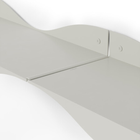 <p><strong>UMBRA Комплект от 2 бр. рафтове за стенен монтаж “SURF“ - цвят пясък</strong><br /><span><strong>• </strong></span><strong>Цвят: </strong>пясък<span><br /></span><span>•</span><strong> В комплект 2 бр. рафтове</strong><br /><span>•</span><strong> Закачане на стена (с включени елементи)</strong><br /><span>• </span><strong>Размер на 1 бр рафт:</strong><span> 43,1 x 18 х 10 см.<br /><strong>• Тегло:</strong> 2,860 кг<br /><strong>• Размер на опаковката: </strong>30 х 46 х 8 см</span><br /><span>• </span><strong>Материал:</strong><span> 100% стомана</span><br /><span>• </span><strong>Максимално натоварване:</strong><span> 6,8 кг на рафт</span><br /><strong>Производител: UMBRA / Канада<br /></strong><em><strong>DESIGN: MATT CARR<br /></strong></em></p><br />Марка: Umbra HK Limited <br />Модел: UMBRA 1023282-1313<br />Доставка: 2-4 работни дни<br />Гаранция: 2 години