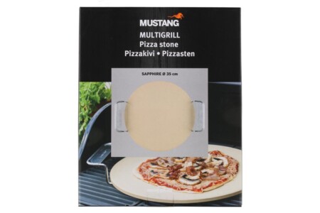 <p><strong>MUSTANG Камък за печене на пица</strong><br /><strong>• Материал:</strong><span> неръждаема стомана, кордиерит<br /></span><strong>• Размери:</strong><span> 43 х 35 х 5 см <br />•<strong> Тегло:</strong> 2,21 кг.</span><br /><strong>• С поставка от стомана с дръжки<br /></strong><strong>• Не е подходящ за съдомиялна машина</strong><br /><strong>Производител: Tammer Brands/ Финландия </strong></p><br />Марка: MUSTANG <br />Модел: TB MUS 325434<br />Доставка: 2-4 работни дни<br />Гаранция: 2 години
