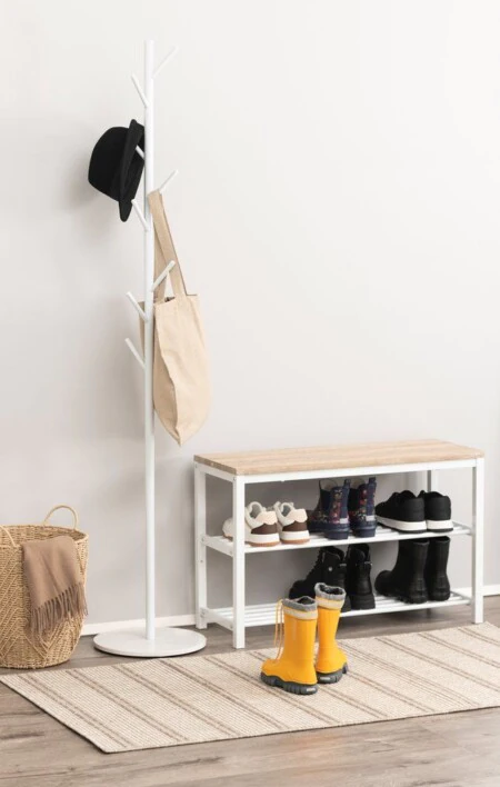 <p><strong>4LIVING Закачалка за дрехи - 170 см. - бяла</strong><br /><strong>• Материал: </strong><span>желязо, каменен прах</span><br /><strong>• Размери: </strong>31,5<span> х 31,5 х 170 см.<br /><strong>• Максимално натоварване на една кука</strong>: 1 кг.<br /><strong>• Максимално натоварване на закачалката:</strong> 8 кг. </span><br /><strong>• Цвят: </strong><span>бял</span><br /><strong>• Тегло:</strong><span> 3,92 кг</span><br /><strong>Производител: Tammer Brands/ Финландия</strong></p><br />Марка: 4LIVING <br />Модел: TB 4Living 626639<br />Доставка: 2-4 работни дни<br />Гаранция: 2 години