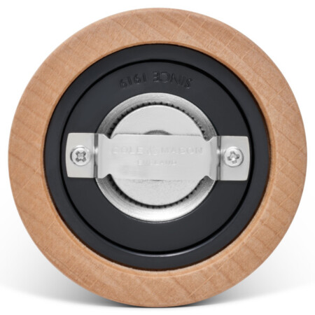 <p><strong>COLE & MASON Мелничка за пипер &ldquo;LONDON&ldquo; - 18 см. - цвят натурален - с механизъм за прецизност</strong><br /><strong>&bull; Диаметър:&nbsp;</strong><span>&Oslash; 5,8 см.</span><br /><strong>&bull;&nbsp;Височина:</strong><span>&nbsp;18 см.<br /><strong>&bull; Тегло:</strong>&nbsp;0,260 кг.&nbsp;</span><br /><strong>&bull;&nbsp;Материал:</strong><span>&nbsp;буково дърво, стомана</span><br /><strong>&bull;&nbsp;Механизъм:&nbsp;</strong><span>закалена въглеродна стомана</span><br /><span><strong>&bull;&nbsp;Да не се мокри с вода!<br /><span style="color: #ff0000;">&bull;</span></strong></span><span>&nbsp;<strong><span style="color: #ff0000;">Не използвайте мелничките за различни от сол и черен пипер продукти!!!&nbsp;</span><br /><span style="color: #ff0000;"><strong>&bull;&nbsp;Не поставяйте сол в мелницата за пипер, тъй като това ще разяде механизма от въглеродна стомана!</strong></span><br /></strong></span><strong>Производител: Cole&Mason / Англия</strong></p><br />Марка: COLE & MASON <br />Модел: Cole & Mason H 233130<br />Доставка: 2-4 работни дни<br />Гаранция: 2 години