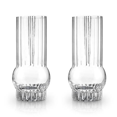 <p><strong>VISKI Кристални високи чаши &ldquo;DECO&ldquo; 2бр. - 384 мл.</strong><br /><strong>&bull; В комплект 2 бр. чаши<br />&bull; Материал:&nbsp;</strong><span>безоловен кристал</span><br /><strong>&bull; Размер на 1 бр. чаша: </strong>7<span>,4</span><span>&nbsp;х 16,2 см. (ШхВ)</span><br /><strong>&bull; Вместимост на 1 бр. чаша:</strong><span>&nbsp;384 мл<br /></span><strong>&bull; Тегло без опаковка:&nbsp;</strong><span>0,240 кг</span><br /><strong>&bull; Размер на опаковката:&nbsp;</strong><span>18,3 х 8,3 х 19 см (ДхШхВ)</span><br /><strong>&bull; Тегло с опаковка:&nbsp;</strong><span>0,690 кг<br /><strong>&bull; Ръчно измиване</strong></span><br /><strong>Производител:</strong><span>&nbsp;Viski&reg; / САЩ</span></p><br />Марка: TRUEBRANDS <br />Модел: VISKI 9540<br />Доставка: 2-4 работни дни<br />Гаранция: 2 години