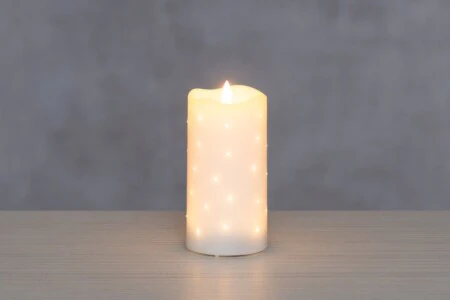 FINNLUMOR Восъчна LED свещ с 3D пламък - бяла - 15 см.