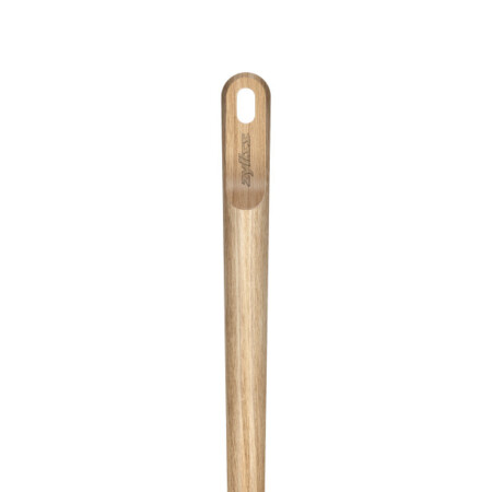 <p><strong>ZYLISS Лъжица с дръжка от дъб - размер L</strong><br /><strong>&bull;&nbsp;Дължина:&nbsp;</strong><span>31,8 см.</span><br /><strong>&bull;&nbsp;Ширина:</strong><span>&nbsp;7,4 см.</span><br /><strong>&bull;&nbsp;Ергономична и устойчива дръжка от естествен дъб</strong><br /><strong>&bull;&nbsp;Tермоустойчивa (до 240 &deg;С)</strong><br /><strong>&bull;&nbsp;Отвор за окачване</strong><br /><strong>&bull;&nbsp;Подходяща за съдове с незалепващо покритие</strong><span>&nbsp;</span><br /><strong>&bull;&nbsp;Материал:</strong><span>&nbsp;силикон, дъб</span><br /><span><strong>Производител: ZYLISS / Швейцария</strong></span></p><br />Марка: ZYLISS <br />Модел: ZYLISS 980284<br />Доставка: 2-4 работни дни<br />Гаранция: 2 години