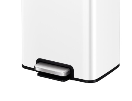 <p><span style="font-size: small;"><strong><strong>EKO Кош за отпадъци с педал “MADISON“ - 30 литра </strong></span><br /> <strong>&bull; Материал:</strong> матирана неръждаема стомана, бяло покритие<br /><strong>&bull; Цвят:</strong>&nbsp;бял мат<br /><strong>&bull; Вместимост:</strong> 30 литра <br /><strong>&bull; Размери:</strong> 30 х 33 х 62 см.<br /><strong>&bull; Вътрешна пластмасова кофа</strong><br /><strong>&bull; Покритие срещу пръстови отпечатъци</strong><br /><strong>&bull; Безшумно и плавно отваряне и затваряне на капака</strong><br /><strong>&bull; Функция за заключване на капака в отворена позиция, за лесно почистване или смяна на торбата</strong><br /><strong>&bull; Фиксатор за найлонов чувал / торба</strong><br /><strong>Производител: EKO EUROPE / Холандия</strong></p><br />Марка: EKO-EUROPE <br />Модел: EKO 936130 - Matt white<br />Доставка: 2-4 работни дни<br />Гаранция: 2 години