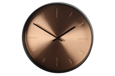 <p><strong>4LIVING Часовник за стена &ldquo;Desert&ldquo; - &Oslash; 30 см.</strong><br /><strong>&bull;&nbsp;Материал:</strong><span>&nbsp;полипропилен, стъкло, алуминий</span><br /><strong>&bull; Цвят:</strong><span>&nbsp;злато/черен</span><br /><strong>&bull; Размери:</strong><span>&nbsp;&Oslash; 30 х 4 см.</span><br /><strong>&bull;&nbsp;Тегло:&nbsp;</strong><span>0,720 кг.</span><br /><strong>&bull; Захранване:</strong><span>&nbsp;1 х АА 1,5 V (не е включена)</span><br /><strong>Производител: Tammer Brands/ Финландия</strong></p><br />Марка: 4LIVING <br />Модел: TB 4Living 649702<br />Доставка: 2-4 работни дни<br />Гаранция: 2 години