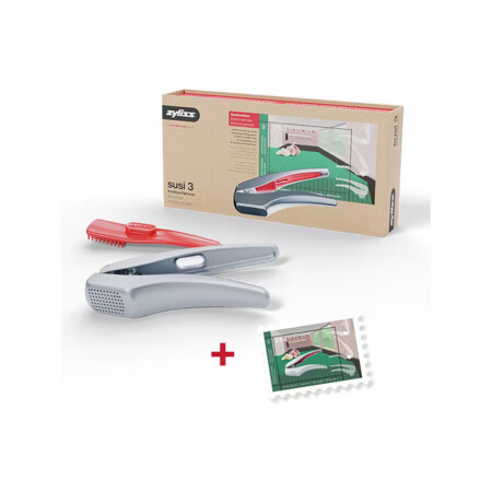 <p><strong>ZYLISS Преса за чесън &ldquo;SUSI 3 - JUBILEE EDITION&ldquo;</strong><br /><strong>&bull; Размери на продукта:&nbsp;</strong><span>15,5 х 5,7 х 2,6 см</span><strong><br /><strong>&bull; Тегло:</strong>&nbsp;</strong><span>0,150 кг.</span><strong><br /><strong>&bull; Материал:</strong>&nbsp;</strong><span>алуминий, пластмаса</span><strong><br />&bull; Ергономична дръжка<strong><strong><br /><strong><strong><strong><strong><strong><strong>&bull; Четка за почистване<br />&bull; Без миризма на чесън по пръстите Ви</strong></strong></strong></strong></strong></strong></strong></strong></strong><br /><strong>&bull; Подходящa за съдомиялна машина&nbsp;</strong><br /><strong>Производител: ZYLISS / Швейцария&nbsp;</strong></p><br />Марка: ZYLISS <br />Модел: ZYLISS 960015<br />Доставка: 2-4 работни дни<br />Гаранция: 2 години