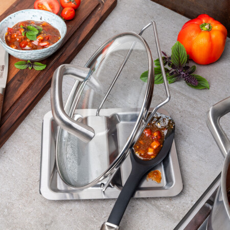 <p><span style="font-size: small;"><strong>GEFU Поставка за лъжица и капак &ldquo;PARKO&ldquo;</strong></span><br /><strong>&bull; Удобен помощник при готвене <br />&bull; С място и за капак и за лъжица</strong><br /><strong>&bull; Подходяща за капаци с диаметър от&nbsp;&Oslash; 16 до&nbsp;&Oslash; 32 см</strong><br /><strong>&bull; Противоплъзгаща основа<br />&bull; Лесна и удобна за съхранение<br />&bull; Лесен монтаж и демонтаж</strong><br /><strong>&bull; Размери:</strong> 16 х 19,3 х 2,5 см (ДхШхВ)<br /><strong>&bull; Тегло:</strong> 0,265 кг<br /><strong>&bull; Материал:</strong> висококачествена неръждаема стомана, силикон<br /><strong>&bull; Подходяща за съдомиялна машина</strong><br /><strong>Производител: GEFU / Германия</strong></p><br />Марка: GEFU - GERMANY <br />Модел: GEFU 29270<br />Доставка: 2-4 работни дни<br />Гаранция: 2 години