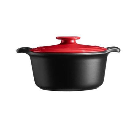 <p><span style="font-size: medium;"><strong>EMILE HENRY Керамична индукционна тенджера с капак &ldquo;Sublime+&ldquo;&nbsp;</strong></span><br /><span>&bull;&nbsp;</span><strong>Ръчно изработена от 100% естествени материали<br />&bull; Устойчива на температури:&nbsp;</strong><span>- 20&ordm;С до + 290&ordm;С</span><strong><br />&bull; Равномерно разпределение на топлината<br />&bull; Задържа топлината на ястието по-дълго от обикновените съдове<br />&bull; Висока устойчивост на надраскване&nbsp;<br /></strong><span>&bull;&nbsp;</span><strong>Материал:&nbsp;<span style="color: #ff0000;">Flame&reg; ceramic</span></strong><span>&nbsp;/керамика/</span><br /><span>&bull;&nbsp;</span><strong>Без съдържание на олово, кадмий и никел</strong><br /><span>&bull;&nbsp;</span><strong>Външен размер вкл. дръжките:</strong><span>&nbsp;34 х 28,5 х 16,5 см (ДхШхВ)<br /><strong>&bull; Брой порции:</strong> 4 - 6</span><br /><span>&bull;&nbsp;</span><strong>Вместимост:</strong><span>&nbsp;4 л</span><br /><span>&bull;&nbsp;</span><strong>Тегло:</strong><span>&nbsp;3 кг</span><br /><span>&bull;&nbsp;</span><strong>Размери на опаковката:</strong><span>&nbsp;45 х 37,5 х 19 см (ДхШхВ)</span><br /><span>&bull;&nbsp;</span><strong>Тегло с опаковката:</strong><span>&nbsp;5,5 кг</span><br /><span>&bull;&nbsp;</span><strong>Цвят:</strong><span>&nbsp;червен капак, черна основа</span><br /><strong>&bull; Подходяща за: </strong>индукционнни,&nbsp;<span>газови, електрически, керамични и халогенни котлони&nbsp;</span><br /><strong>&bull; Подходяща за:&nbsp;</strong><span>фурна / микровълнова фурна / фризер / съдомиялна машина</span><br /><strong>Производител: EMILE HENRY / Франция</strong></p><br />Марка: Emile Henry <br />Модел: EH 4740P-34<br />Доставка: 2-4 работни дни<br />Гаранция: 2 години